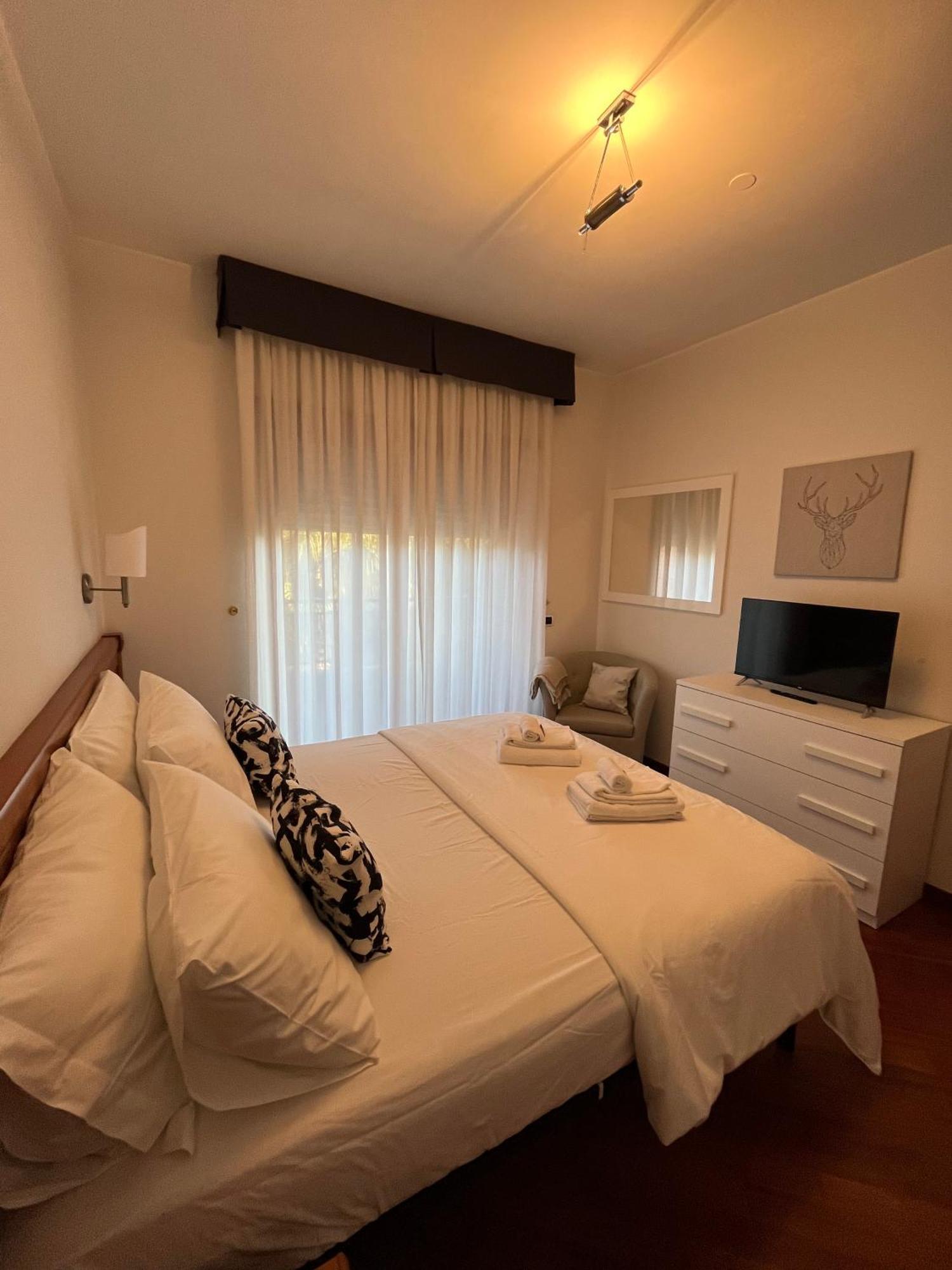 Il Parco 2 Appartement Rome Buitenkant foto