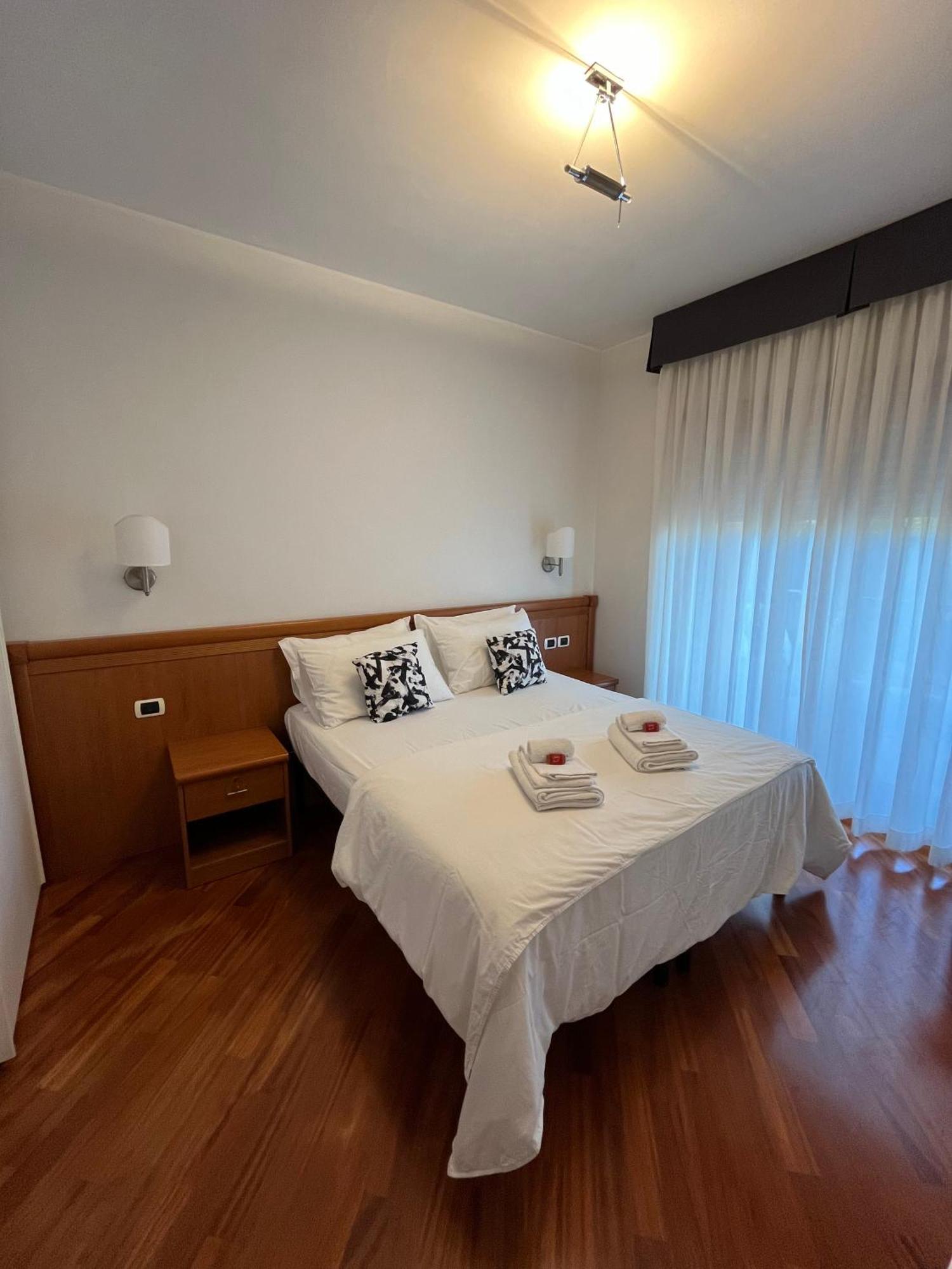 Il Parco 2 Appartement Rome Buitenkant foto